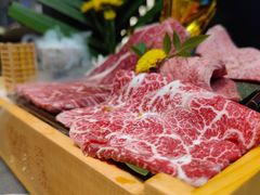 -铭牛烧肉·和牛海鲜自助(高新月牙湖店)