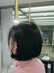 -镁连社·美联社