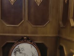 -秘密旅行Bonjour(黑金冠 江南西店)