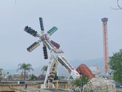 -贵安欢乐世界