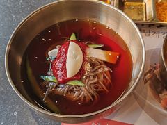 -草家酱蟹炭火烤肉店(珲春南路二店)