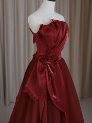 -LAFINE 兰斐婚纱礼服馆