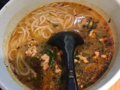 -云味馆过桥米线(皇庭广场店)