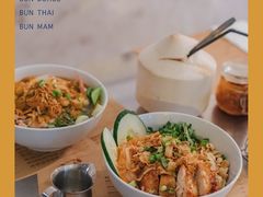 -Cô Thành Restaurant