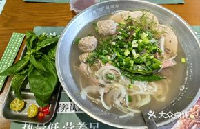 Signature Train Head Noodle Soup