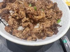 -熊吞·大碗丼烧肉饭(西市场嘉华店)