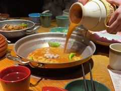 -吃饭皇帝大土家民族菜(正大广场店)