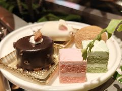 -黑金·寻焰自助百汇·烤肉·火锅(中街店)
