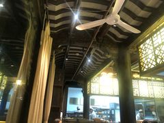 大堂-东门口涮肉·砂锅·烤串(老门东店)