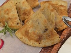 脆脆安格斯牛肉饼-杯子红牛排(创意产业园店)