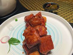 -铜锣湾·有麝自然香(渝北财富中心店)
