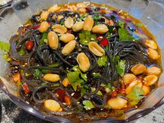 蕨根粉-华盛园卷子王农家菜水库鱼