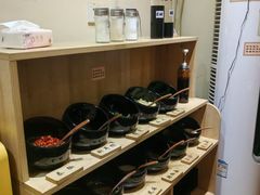 -独食火锅·半米屋台(直营总店)
