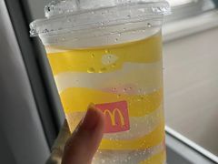 美汁源椰子水饮-麦当劳(南京文鼎广场店)