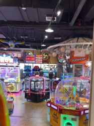 -卡通尼乐园(新达汇三林店)