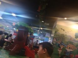 -利奥梦幻主题乐园(爱琴海购物公园店)