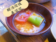 酸汤泡饭-苗家恒灵酸汤鱼-跳水牛肉连锁店(凯里总店)