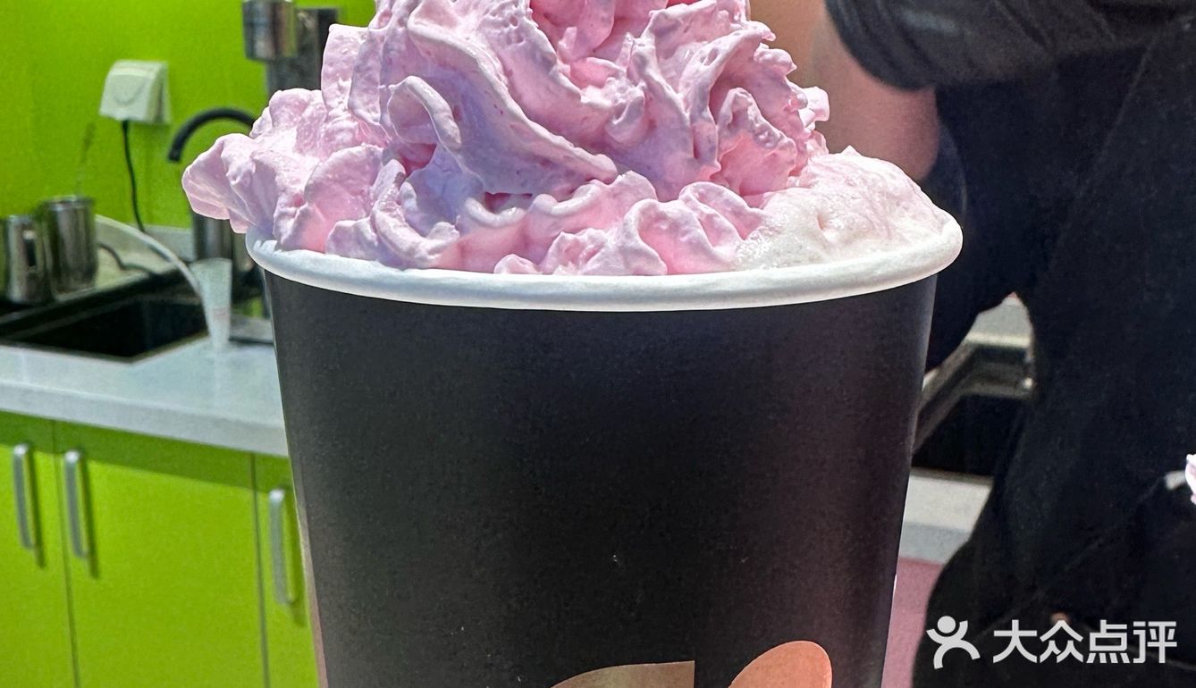 又是被奶油顶治愈的一天~