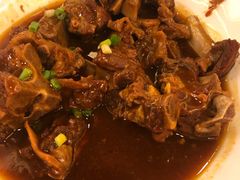 -良友富临大酒店(泉城广场大明湖店)