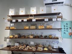 -雀食面包店(钟楼店)