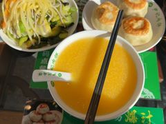 -尹记门钉肉饼(天坛店)