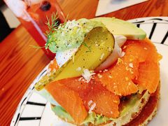 三文鱼水波蛋松饼-AFS Cafe & Canteen(闽江二路店)