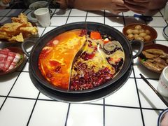 -巴隆门重庆老火锅(太湖路店)
