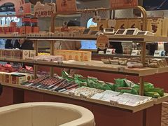 -沪上阿姨·臻选茶饮(上海环球港店)
