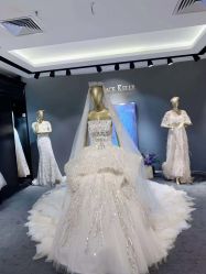 点击看大图 -GRACE KELLY婚纱与礼服(北京店)