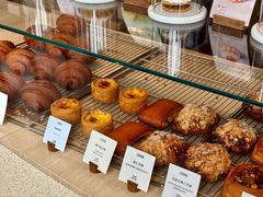 -VERIE BAKEHOUSE