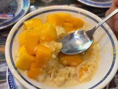 -广信牛奶甜品世家(台东店)