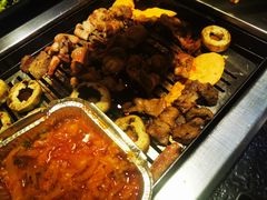 -臻牛烤肉
