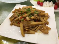 -江南大酒店·地道正宗有锅气的江西菜(中华北大街店)