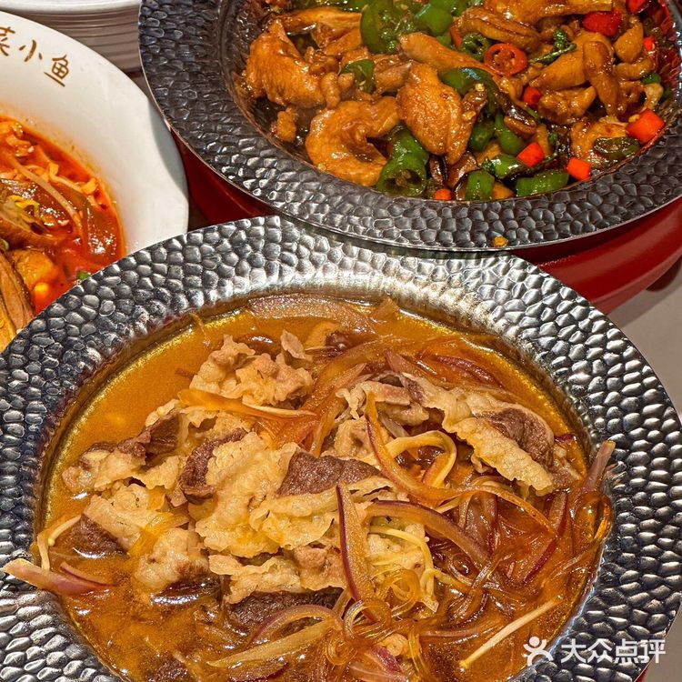 这家餐厅太适合我了吧！性价比高的冒烤鸭[礼花]