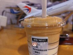 -星巴克(西安旺座现代城店)