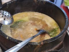 -南渝食府.墨脱石锅松茸鸡