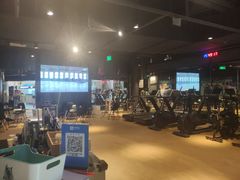 -VLines耀能运动24小时·月付制健身(京广桥店)