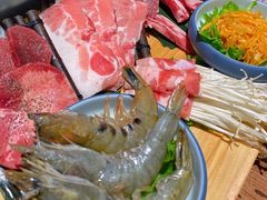 -明洞阿姨·韩式酱蟹烤肉·创意料理(三元桥店)