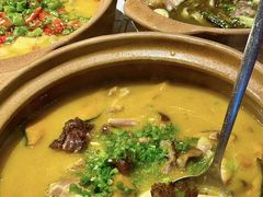 -李双猪·小龙虾·烧烤·羊肉煲(乐山店)