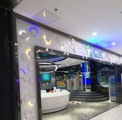 -反弹蹦床公园(南坪万达店)