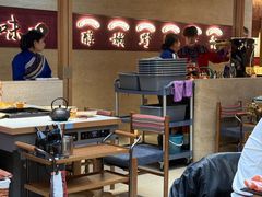 -老牌坊云南鱼豆花火锅(哈西万达店)