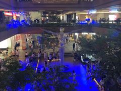 -瑞虹新天地月亮湾