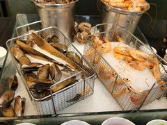 -圣丰索菲特·2 On 988 Café 自助餐厅