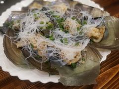 蒜蓉粉丝蒸细带子-鸿达渔港