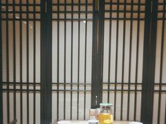 -绿茶餐厅(同成街华联店)