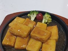 -峨嵋小镇·川菜(勒泰中心店)