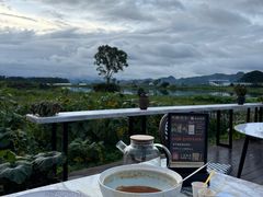 -夏屿湖畔.落日湖景餐厅(普者黑景区店)