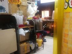 -牛师傅广式药膳牛骨汤美食(江南西店)