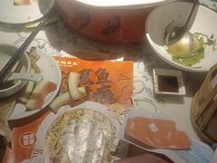 -卢大鲜鱼头捞饭(美利广场店)