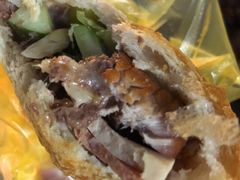 -Bánh Mì Huynh Hoa